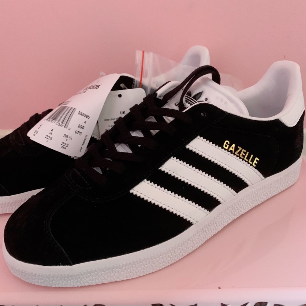adidas gazelle sneakers🏃🏻‍♀️